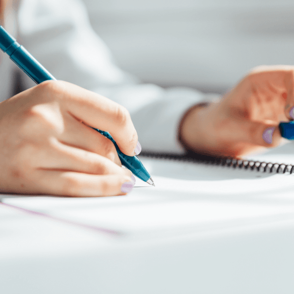 Thuê Dịch Vụ Viết Case Study AI: Bằng Chứng Sống Cho Sự Chuyển Đổi Vượt Trội